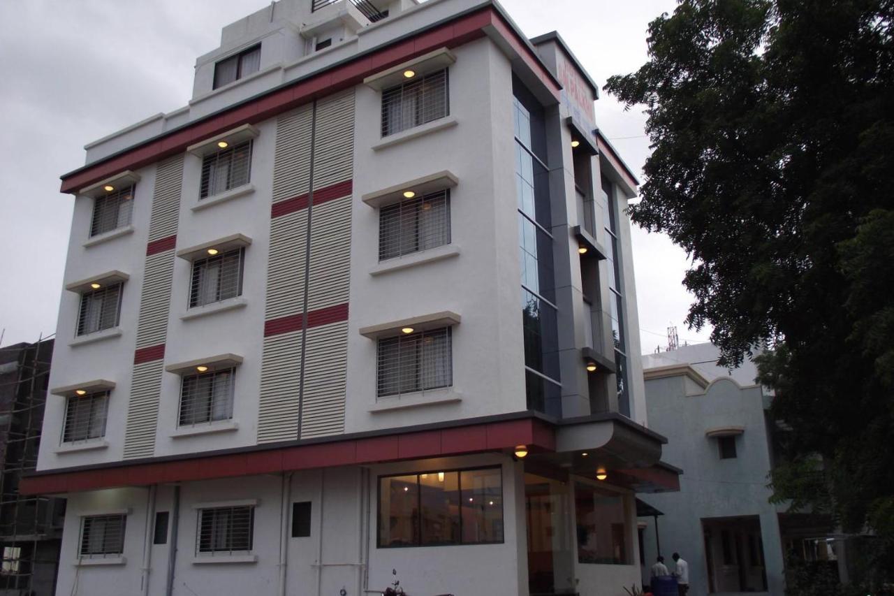 Hotel Sai Palkhi Shirdi Exterior foto