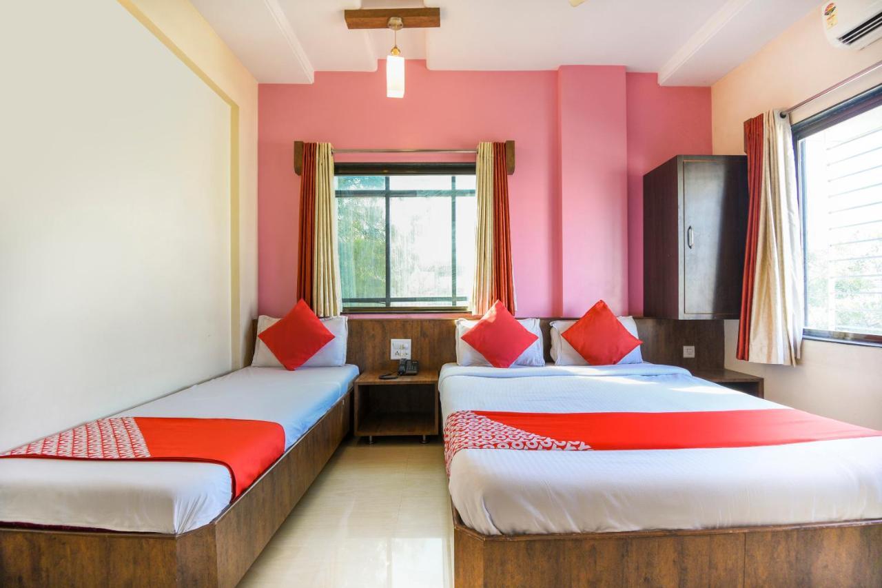 Hotel Sai Palkhi Shirdi Exterior foto